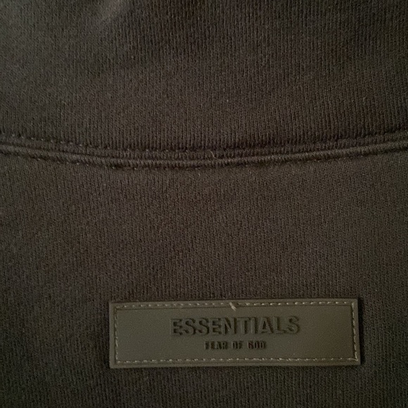 Fear of God Essential sweatshirt - Picture 10 of 12